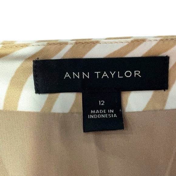 Ann Taylor Midi Skirt in Cream and Tan Zebra Print - Size 12 - Picture 8 of 10